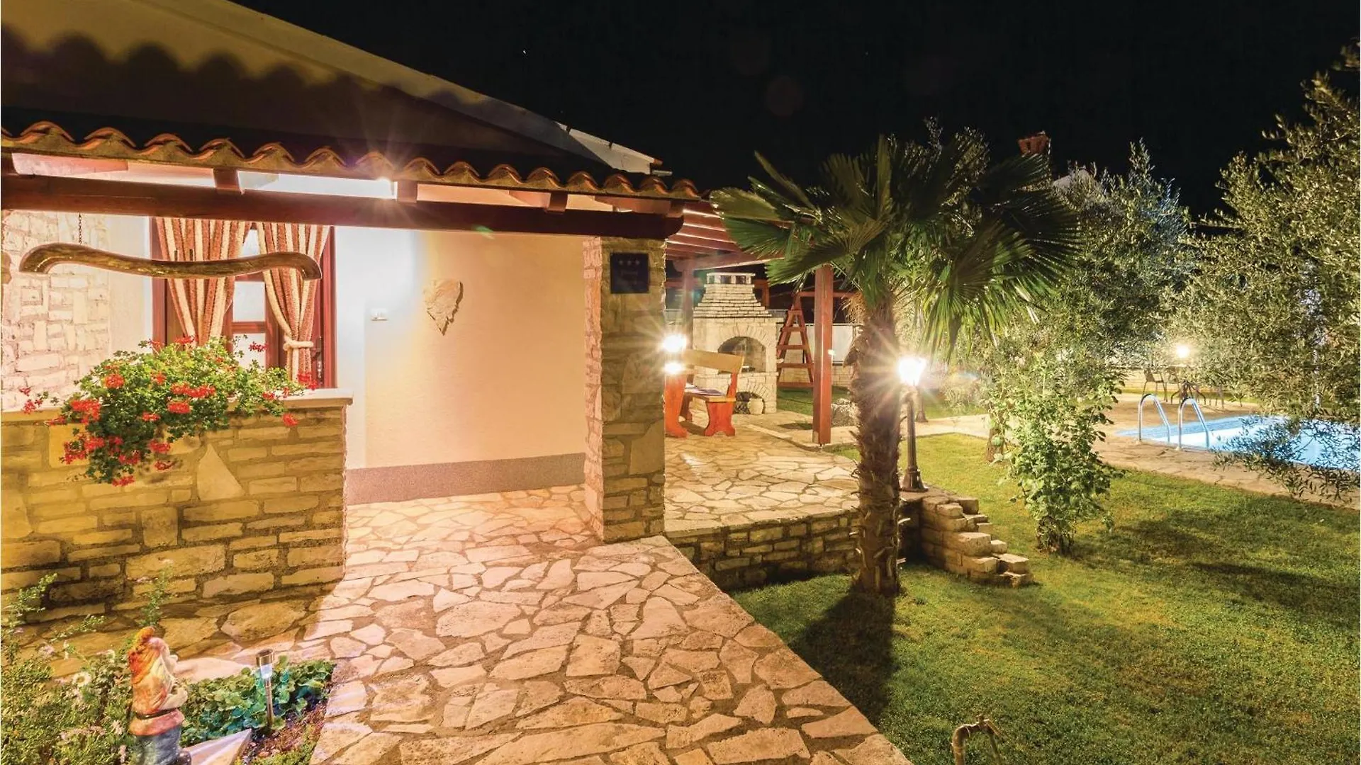 Holiday home 2 Bedroom Beautiful Home In Rebici