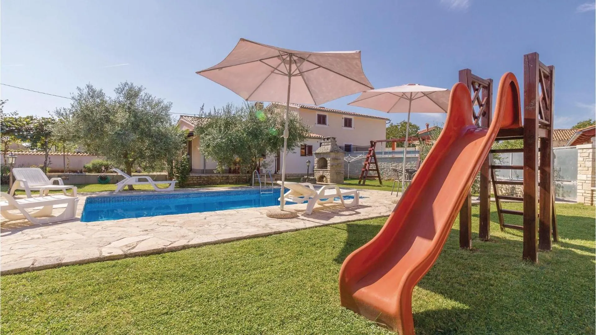2 Bedroom Beautiful Home In Rebici